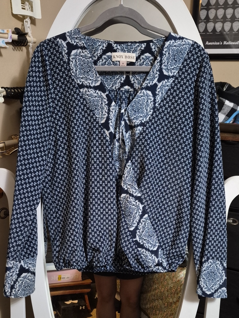 Knox Rose Navy and White Printed Long-Sleeve Peasant Blouse